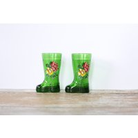 Zwei Vintage Stiefel Schnapsgläser - Bunte in Stiefelform Sammlergläser Bar- Und Mixologiezubehör von SantaBasuraVintage
