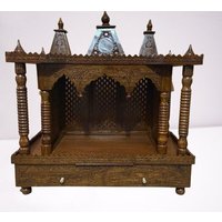 Pooja Mandir Mit Traditioneller Handschnitzerei | Tempel, Alter, Mandir Shesham Holz von SantaFeCreationsIN