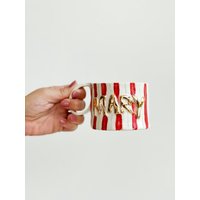 Custom Design Name Keramik Handgemachte Becher Handwerk Geschenkidee Kaffeetasse Geschenk Für Sie Einzigartige Personalisierte Geburtstag Jahrestag von SaphroniaCeramic