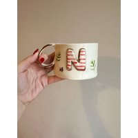 Custom Design Name Keramik Handgemachte Becher Handwerk Geschenkidee Kaffeetasse Geschenk Für Sie Einzigartige Personalisierte Geburtstag Jahrestag von SaphroniaHandmades