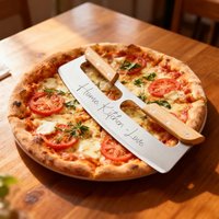 Custom Double-Handled Pizza Cutter, Engraved 13.8 in Slicer, Personalized Cutter Rocker, Gift For Lovers & Home Cooks von SaraRos11