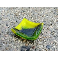 Glaspulver Landschaft Verschmolzene Glas Trinket Schale Grün Glaspulver Landschaft Verschmolzene Glas Trinket Schale Grün von SarahMillerGlass