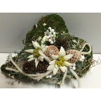 Grabgesteck Grabschmuck Urnengrab Gesteck Grab Allerheiligen Edelweiß Herz Moosherz Rose Grave Arrangument Grave Flowers Longlasting von SarahsFlowerStudio