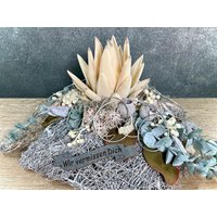 Grabgesteck Protea Kissen 57cm Grabschmuck Gesteck Grab Allerheiligen Grabdeko Grabdekoration Eukalyptus von SarahsFlowerStudio