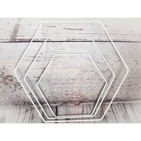 Hexagon Sechseck Metallring Ring Bastelring Basteln Metallhexagon Traumfänger Makramee Trockenblumen von SarahsFlowerStudio