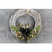 Türkranz Türdeko Türschmuck Weihnachten Weidenkranz Hirsch Zapfen Apfel Tanne Band Modern Türkranz Türdeko Türschmuck Weihnachten Weidenkranz Hirsch Zapfen Apfel Tanne Band Modern von SarahsFlowerStudio