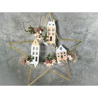 stern 50cm Mit Haus Häuser Fensterdeko Türkranz Advent Modern Fenster Fensterschmuck Deko Weihnachten Wandschmuck Metallstern Winter von SarahsFlowerStudio