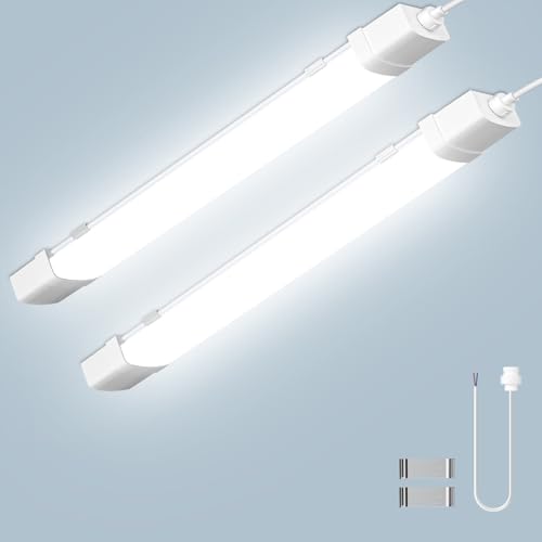 Sararoom 30W LED Feuchtraumleuchte Werkstattlampe, 2×90CM 3000LM LED Röhre Kellerlampe -6500K IP65 Wasserdicht Deckenleuchte Deckenlampe mit Bewegungsmelder für Büro Werkstatt Garage Küche Flur Treppe Sararoom 30W LED Feuchtraumleuchte Werkstattlampe, 2×90CM 3000LM LED Röhre Kellerlampe -6500K IP65 Wasserdicht Deckenleuchte Deckenlampe mit Bewegungsmelder für Büro Werkstatt Garage Küche Flur Treppe von Sararoom