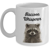 Waschbär Whisperer Tasse - Einzigartige Keramikkaffeetasse Perfekt Für Heiße Und Kalte Getränke Lustige Neuheit Geburtstage, Weihnachtsgeschenkidee von SarcasticCoffeeMugs