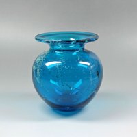 Retro Dekor Blaue Glas Vase Marine Italien Kleine Vase Mit Meltdowns Teal Murano Türkis Farbe Export Vasen Blau Midcentury 1960-1970Er Jahre von SariLand