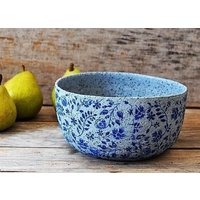 Große Rustikale Blaue Keramikschale, Servierschale, Salatschüssel, Einweihungsgeschenk von SaritCeramics