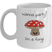 I'm A Fungi - Lustige Pilztasse Geschenk Für Einen Mykologen Pilz-Ernte Pilz-Themen-Geschenke Herbstbecher Waldbecher Pilz Deko von Sarothdesigns
