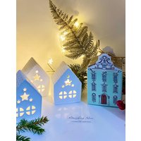 Lichterhaus, Windlicht, Raysin, Adventszeit, Wichtelgeschenk, Winterzeit, Geschenk, Weihnachtsdekoration Lichterhaus, Windlicht, Raysin, Adventszeit, Wichtelgeschenk, Winterzeit, Geschenk, Weihnachtsdekoration von Sasomethingnice