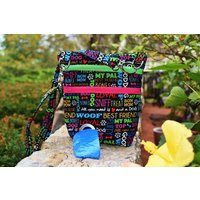 Der Dog Walker Tasche Haustier-Liebhaber-Geschenk Mit Poop-Beutel-Halter-Spender in Hundephrasen Töpfchen-Training Clean-Up Zubehör Abfallrucksack von SassyDogFashions