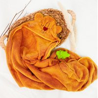 Kapuzenhandtuch Bestickt Mit Namen, Badehandtuch Namen von SassyloveDE