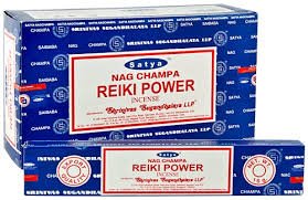 REIKI POWER Satya Nag Champa Räucherstäbchen, 3 Packungen à 15 g, mit Souvenir-Plakette von Sterling Effectz von Satya