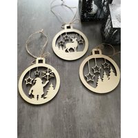 Set 3 Stück Weihnachtsbaumkugeln Aus Holz Weihnachtsmotiv Deko Baumkugeln Christbaumkugeln Geschenk Weihnachten Kinder Wichtelgeschenk Set 3 Stück Weihnachtsbaumkugeln Aus Holz Weihnachtsmotiv Deko Baumkugeln Christbaumkugeln Geschenk Weihnachten Kinder Wichtelgeschenk von Sauerhandel24