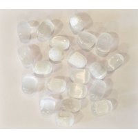 Wunderschöne Selenit Heilsteine // Weißer Selenit Polierter Trommelsteine Home Decor Heilwerkzeuge von ScallopsMineralShell