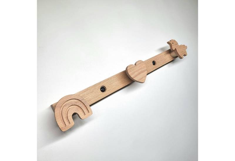 ScandiHooks Garderobenleiste Märchen Garderobenleiste für Kinder aus massivem Eichenholz, Plastikfreie und papierbasierte Verpackung und klimaneutraler Versand von ScandiHooks