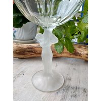 Jugendstil Milchglas Bonbonschale, Hochzeitsgeschenk von Scandinaviafinds