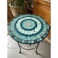 217 Mosaiktisch, Handgemachtes Unikat Für Den Garten 217 Mosaiktisch, Handgemachtes Unikat Für Den Garten von Scherbenkiste