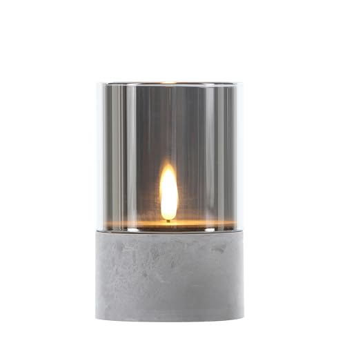 Schlaraffenland LED Kerze GRACIA mittel Ø8x12,5 cm aus Glas-Zement | Grau | Timerfunktion | Batteriebetrieben | LED Kerzen mit Flackernder Flamme für Deko | Elektrische Kerzen von Schlaraffenland