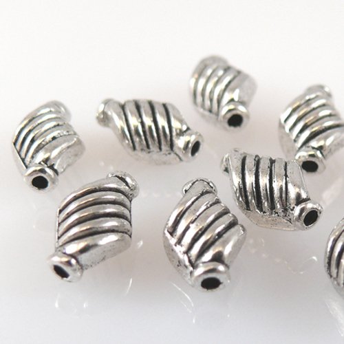 10 Metallperlen 10mm Metall Perlen Rauten geriffelt Beads silberfarben -1290 von Schmuck-Traumwelt