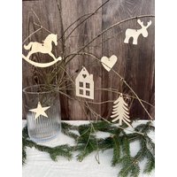 Holzanhänger 6Er Set | Adventsdeko Weihnachtsschmuck Holz Winterdeko Herz Stern Tanne Elch Häuschen Schaukelpferd Christbaumdeko Holzanhänger 6Er Set | Adventsdeko Weihnachtsschmuck Holz Winterdeko Herz Stern Tanne Elch Häuschen Schaukelpferd Christbaumdeko von SchnittLaserWerk