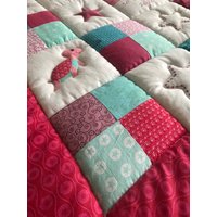 Krabbeldecke Mit Namen, Babydecke, Pink Türkis Elle Patchworkdecke, Personalisiert Krabbeldecke Mit Namen, Babydecke, Pink Türkis Elle Patchworkdecke, Personalisiert von SchnuckelGyde