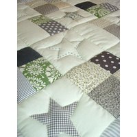 Krabbeldecke Mit Namen, Individuelle Babydecke + Kissen Linus Patchworkdecke, Personalisiert von SchnuckelGyde