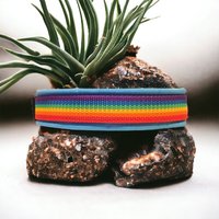 Halsband "Rainbow" Halsband "Rainbow" von SchnueTeppiWerkstatt