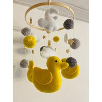 Baby Mobile Ente Baby Mobile Ente von Schnullerteddy