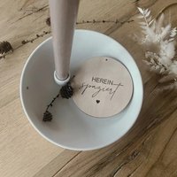 Holzschild "Hereinspaziert" von SchoenManufaktur
