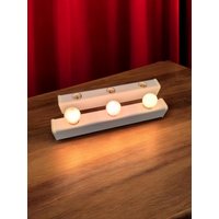 Nos 2 X Soelken Sölken Wandleuchten 1980Er New Old Stock Vintage Sconces Full Set Inkl. Original Glühbirnen Spiegelleuchte von Schoenitaeten