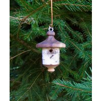 Birken-Walnuss-Vogelhaus-Ornament - Upcycled Weihnachtsdekoration Birken-Walnuss-Vogelhaus-Ornament - Upcycled Weihnachtsdekoration von SchoolhouseWoodcraft