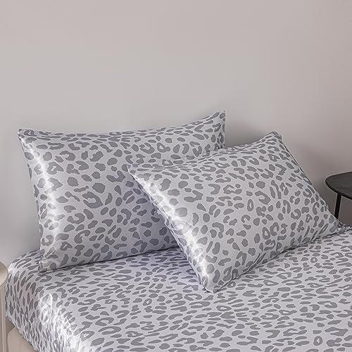 Schueling Design 2er-Pack Satin-Kissenbezüge mit Leopardenmuster, superweicher Kissenbezug mit Reißverschluss für Bett, Sofa, Couch von Schueling Design