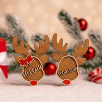 Personalisierter Rentier Holzanhänger Mit Namen | Weihnachtsbaumschmuck Geschenkanhänger Weihnachten Christbaumschmuck Holz von Schulzis