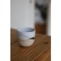 Zebra-Cup Lola, Weiß - Handgemachte Keramik Tasse | Steinzeug Becher Unikat Kaffee Tee Mug Geschenkidee Handmade Pottery Zebra-Cup Lola, Weiß - Handgemachte Keramik Tasse | Steinzeug Becher Unikat Kaffee Tee Mug Geschenkidee Handmade Pottery von SchuttundAscheStudio