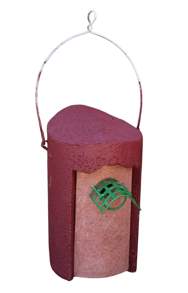 Naturschutzprodukt Nisthöhle Typ 1B Flugloch 26 mm in rot mit Räuberschutz von Schwegler