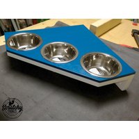 Wally Corner Feeder, Katzenfutterspender, Fressnapfständer, Modernes Haustierfutter, Futter - & Wasserstand, Erhöht Wally Corner Feeder, Katzenfutterspender, Fressnapfständer, Modernes Haustierfutter, Futter - & Wasserstand, Erhöht von ScratchyThings