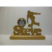 Personalisierte Bowlers Schreibtischuhr, Individueller Name von CustomClocksBeyond