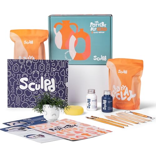 Sculpd Pottery Starter Kit – Komplettes lufttrockenes Ton-Einsteigerset für 2 Erwachsene: Enthält Bildhauerwerkzeuge, Mattlack, Pinsel, Anleitung, Video-Tutorials und mehr von Sculpd
