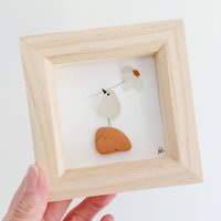 Seeglasvogel Bild - Gerahmte Original Kunstwerk, Vogel Mit Gänseblümchen, Danke Geschenk von SeaGlassbyCraftHappy