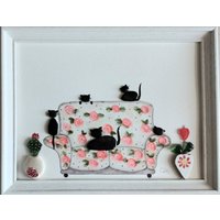 Seeglaskunst - Schwarze Katzenfamilie Kieselsteinmalerei Einzigartige Handgefertigte Gerahmte Strandglaskunst von SeaglassArtworks
