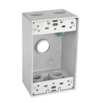 Sealproof 1-Gang 5 1/2" Hole Weatherproof Rectangular Horizontal Electrical Outlet Box with 5 Outlet Holes, Five 1/2-Inch Holes, Single Gang, UL Listed Sealproof 1-Gang 5 1/2" Hole Weatherproof Rectangular Horizontal Electrical Outlet Box with 5 Outlet Holes, Five 1/2-Inch Holes, Single Gang, UL Listed von Sealproof