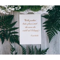 Oscar Wilde Zitat Print, Gold Kalligraphie Handgeschriebenes Schild, 13x18 Oscar Wilde Zitat Print, Gold Kalligraphie Handgeschriebenes Schild, 13x18 von Seamerias