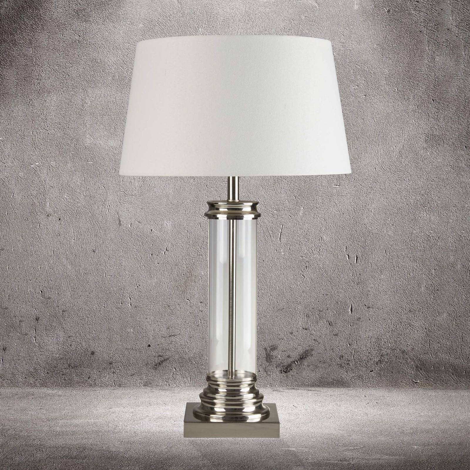 Tischleuchte Pedestal, silber mit Schirm in Creme von Searchlight