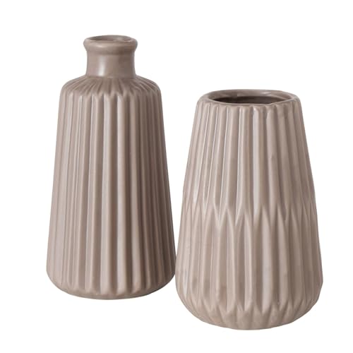 Seaside No.64 - Vase aus Steingut geriffelt Mattes Design Taupe - 2er Set - Dekoration im Scandi Style für Gräser und Blümchen - Tischdeko Hochzeit skandinavisch Wohnaccessoire Seaside No.64 - Vase aus Steingut geriffelt Mattes Design Taupe - 2er Set - Dekoration im Scandi Style für Gräser und Blümchen - Tischdeko Hochzeit skandinavisch Wohnaccessoire von Seaside No.64