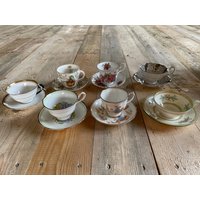Set Von 7 Teetassen Aus Feinem Porzellan Set Von 7 Teetassen Aus Feinem Porzellan von SeasideStudioPEI