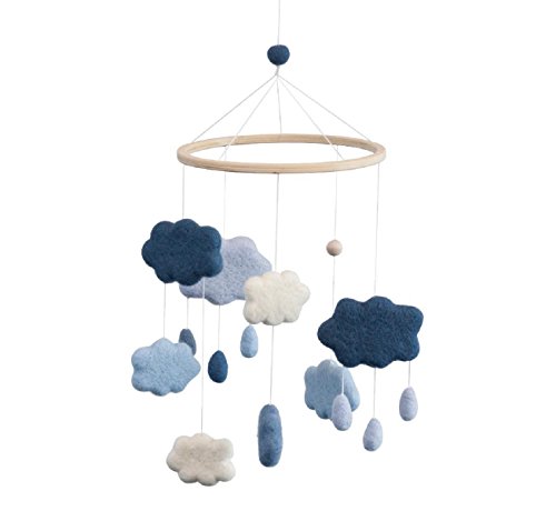 Sebra - Filz-Babymobile - Wolken - denim blue - Wolle / Holz - H: 57 cm - D: 22 cm von Sebra